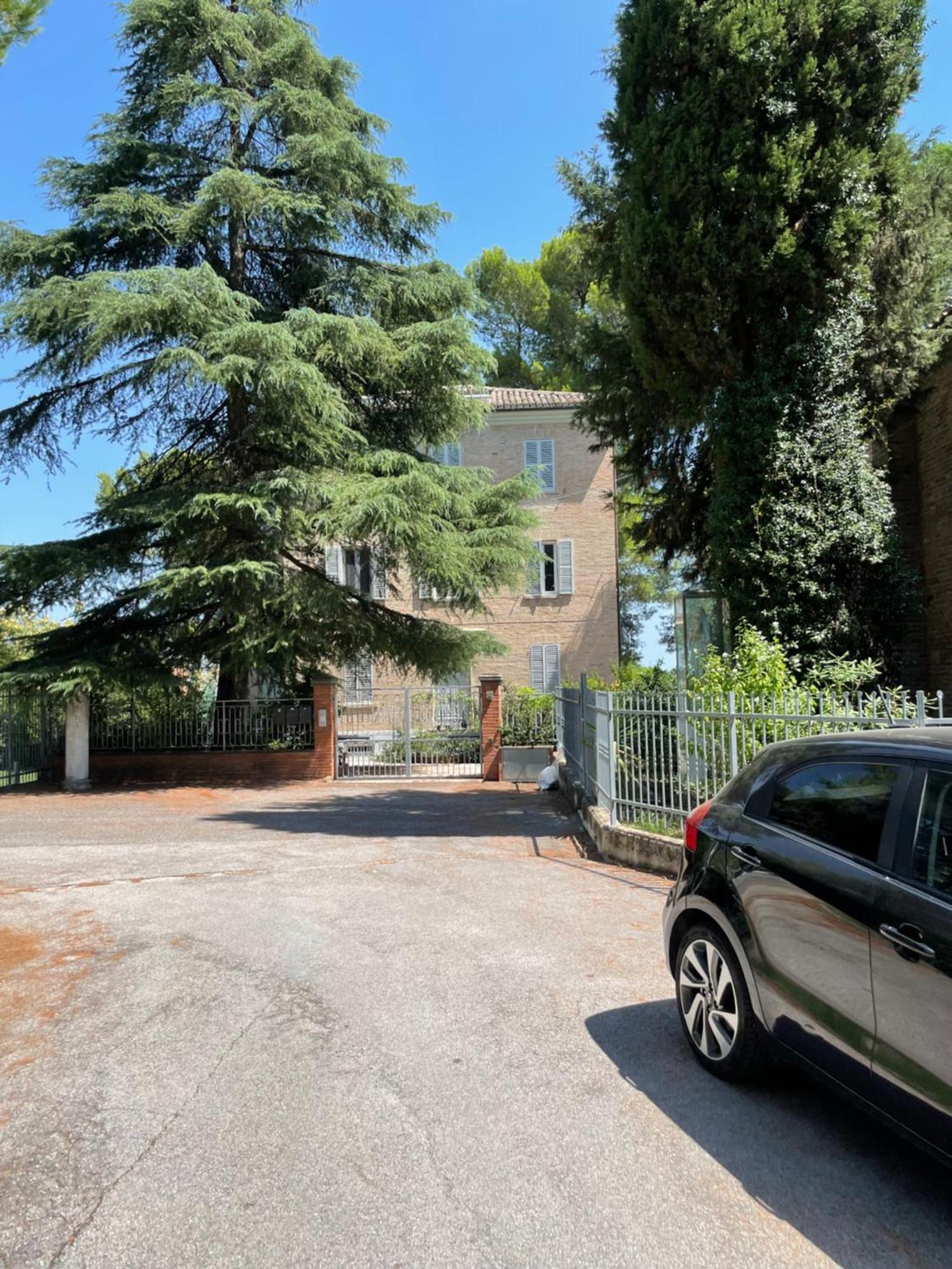 Appartamento San Marco Iesi Luaran gambar